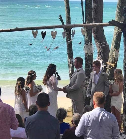 beach wedding north stradbroke island catering